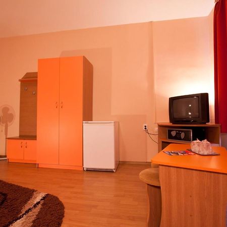 Filo Hotel Gheorgheni  Bagian luar foto
