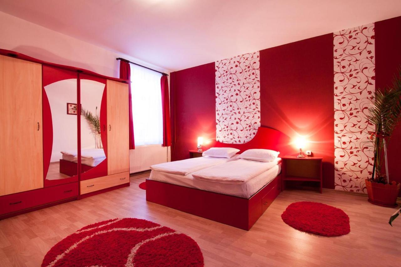 Filo Hotel Gheorgheni  Bagian luar foto