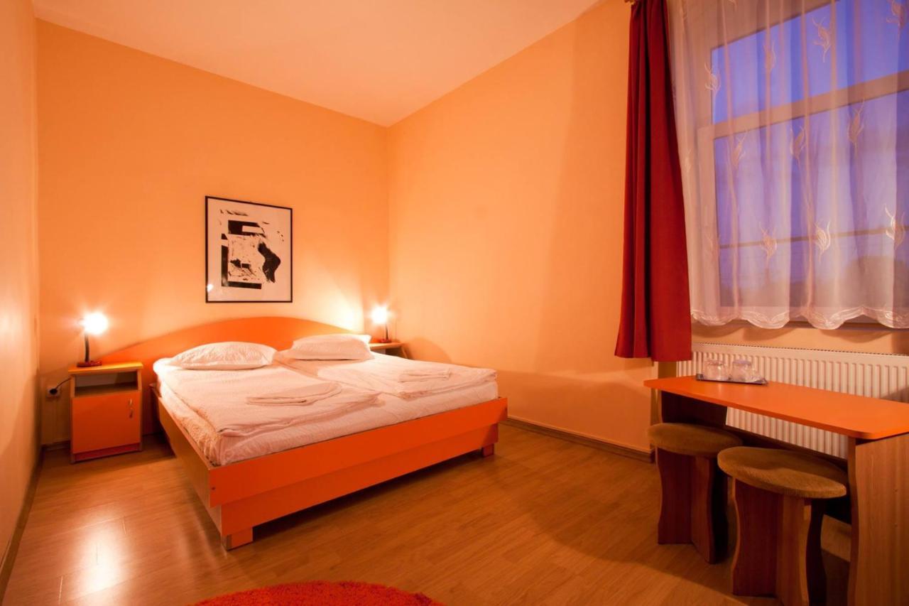 Filo Hotel Gheorgheni  Bagian luar foto
