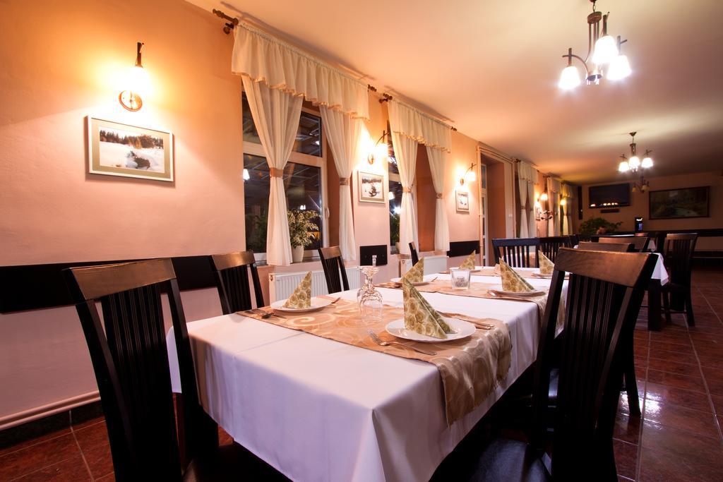 Filo Hotel Gheorgheni  Bagian luar foto