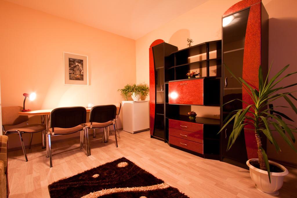 Filo Hotel Gheorgheni  Bagian luar foto