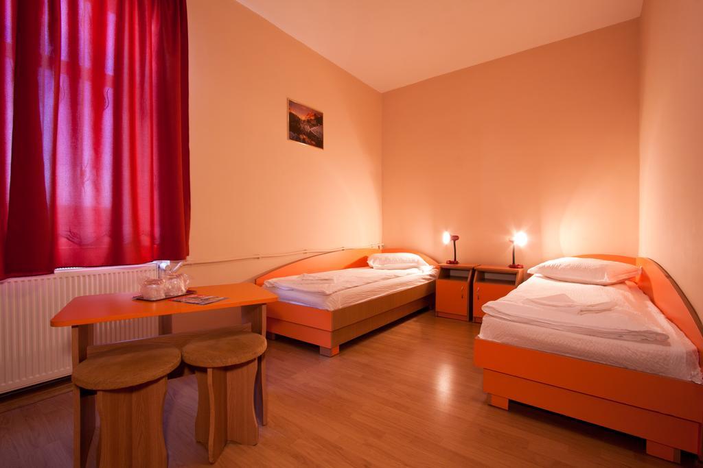 Filo Hotel Gheorgheni  Bagian luar foto